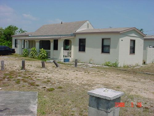 a-2106 Ne Henry St Street Ne, Palm Bay, FL, 32905 | Card Image