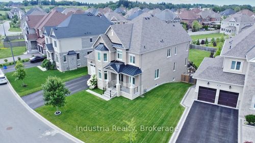 77 Chuck Ormsby Cres, King City, ON, L7B0A9 | Card Image