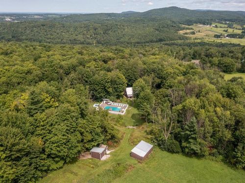 1198 Georgia Mtn Rd, Fairfax, VT, 05454-5472 | Card Image