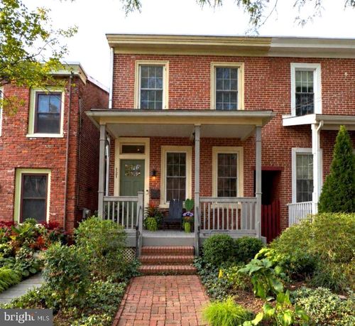 121 W Biddle St, WEST CHESTER, PA, 19380-2503 | Card Image