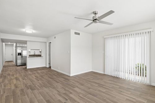 f-6816 N 35th Ave, Phoenix, AZ, 85017-1079 | Card Image