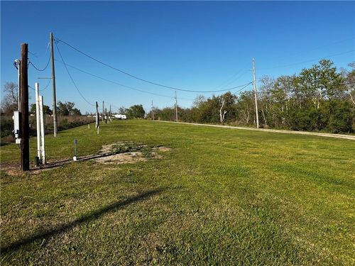 176 Emmett Ln, Buras, LA, 70041-3810 | Card Image