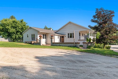 6458 8 Mile Rd, Bear Lake, MI, 49614-9712 | Card Image