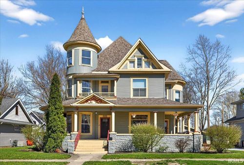 305 S Bluff St, Monticello, IN, 47960-2312 | Card Image