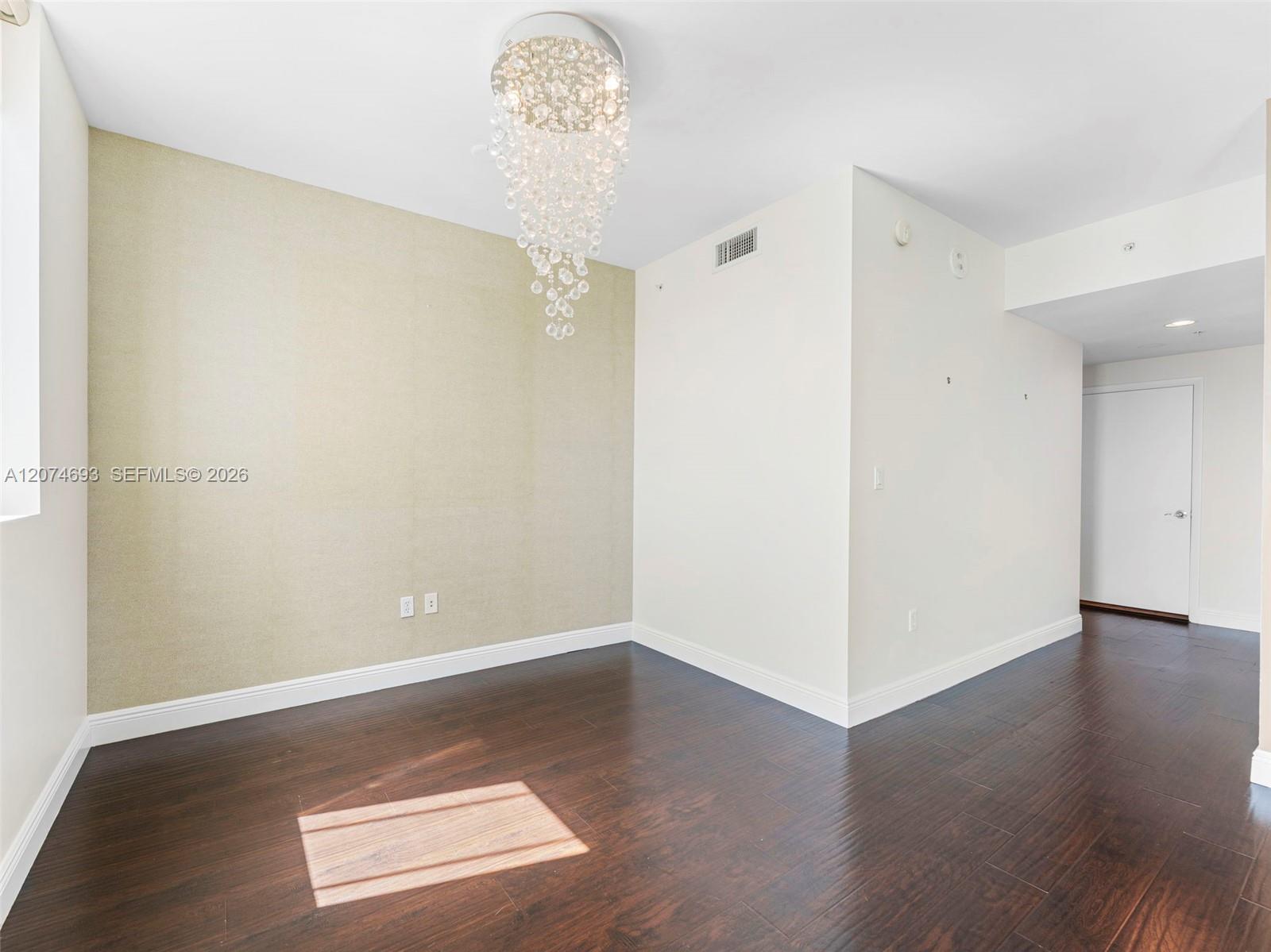 Residential Lease in Miami 4