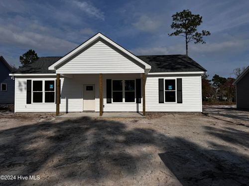 264 Sanford Road, Southport, NC, 28461 | Card Image