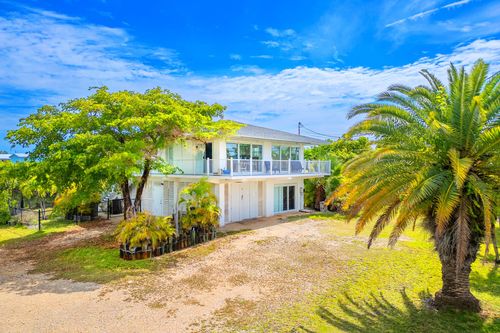 29849 Newfound Blvd, Big Pine Key, FL, 33043-3324 | Card Image