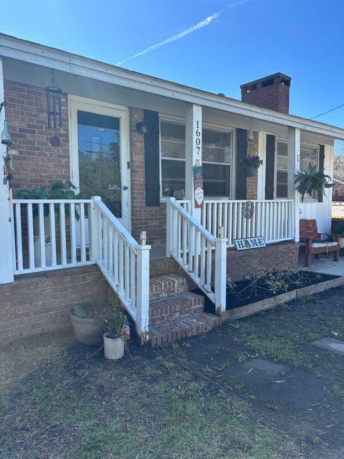 1607 Mcdermott St, Conway, SC, 29526-3035 | Card Image