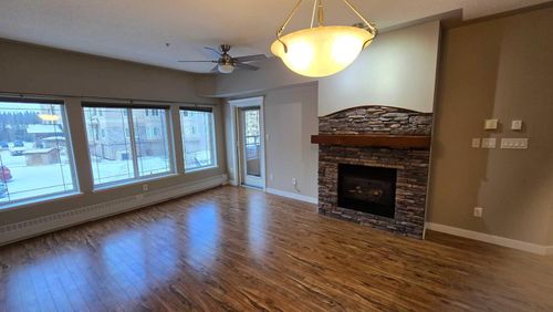 240-20 Discovery Ridge Close Sw, Calgary, AB, T3H5X4 | Card Image