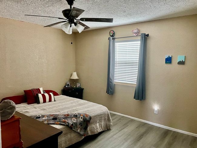 201 N Franklin St, House other with 2 bedrooms, 1 bathrooms and 1 parking in Bronte TX | Image 8
