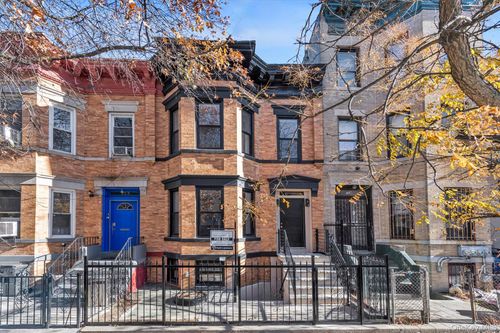 257 E 28th St, Brooklyn, NY, 11226-6303 | Card Image