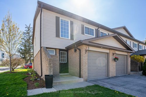 1-2411 Sovereign St, Oakville, ON, L6L1M1 | Card Image