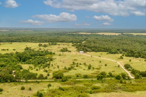 2813 County Road 104, Whitesboro, TX, 76273-3521 | Card Image