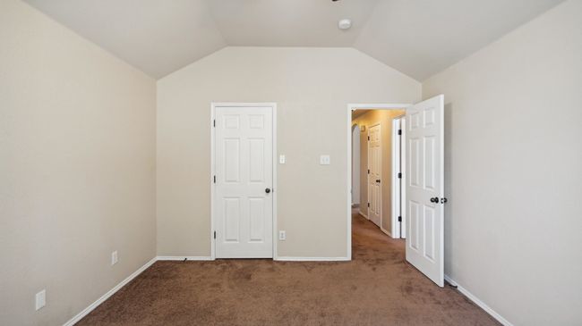 613 W Sheila Cir, House other with 4 bedrooms, 2 bathrooms and null parking in Joshua TX | Image 23
