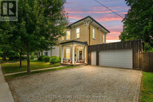 132 Emily St, Strathroy, ON, N7G2Z8 | Card Image