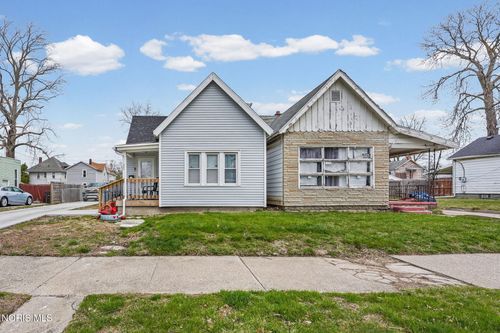 547 Church St, Toledo, OH, 43605-2624 | Card Image