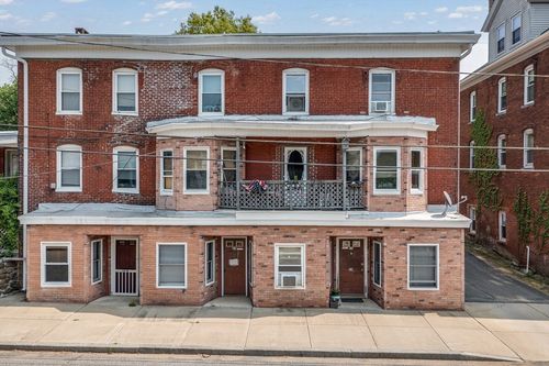 24 North St, West Warren, MA, 01092-5085 | Card Image