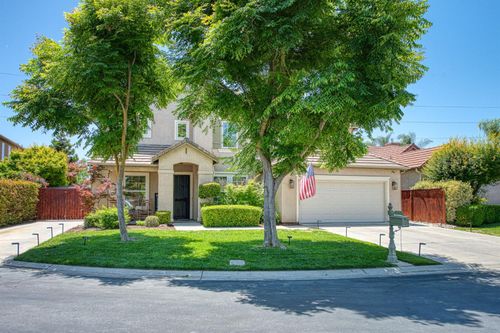 11079 E Mitchell Peak Way, Clovis, CA, 93619 | Card Image