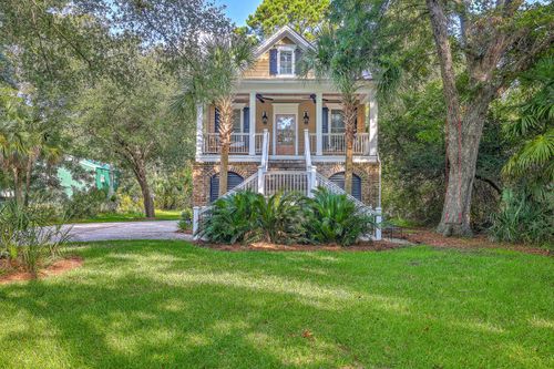 7759 Edingsville Beach Rd, Edisto Island, SC, 29438-6904 | Card Image