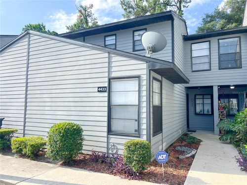 4433 21st Ln, GAINESVILLE, FL, 32607-3837 | Card Image