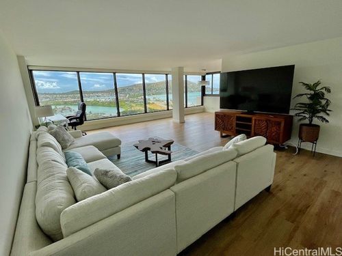 17d-250 Kawaihae St, Honolulu, HI, 96825-1930 | Card Image