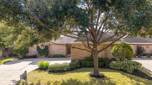 12835 Chimes Dr, Houston, TX, 77077-3724 | Card Image