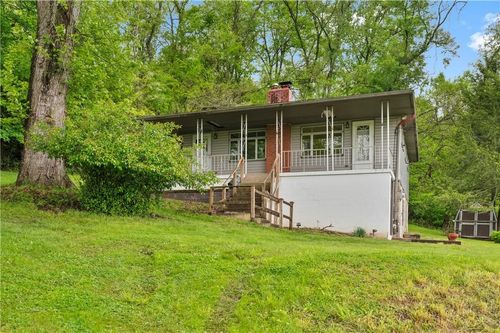 3601 Brandis Ave, South Park, PA, 15129-9218 | Card Image