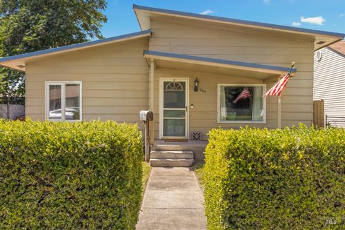 740 9th St, Clarkston, WA, 99403-2108 | Card Image