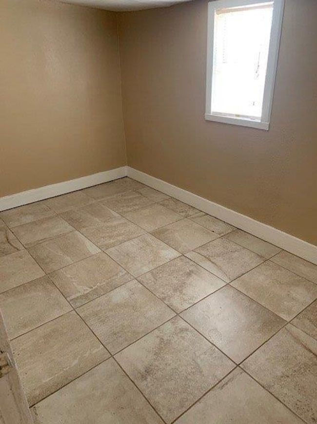3014 Duke St, House other with 3 bedrooms, 1 bathrooms and null parking in Lubbock TX | Image 5