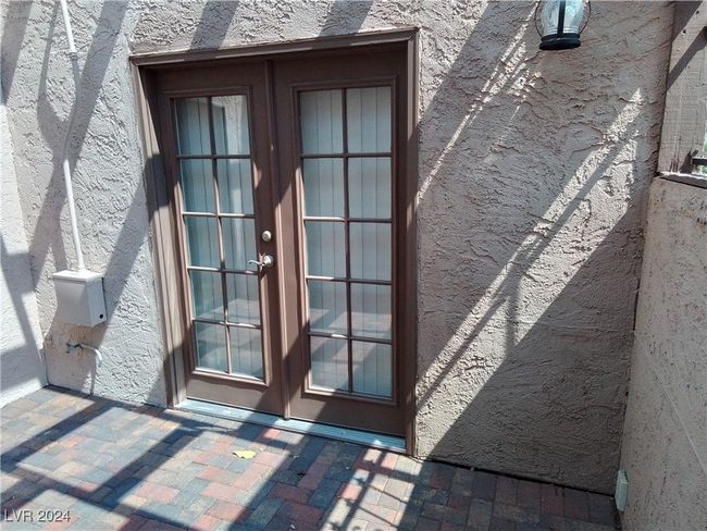 1869 Arbol Verde Way, Townhouse with 4 bedrooms, 2 bathrooms and null parking in Las Vegas NV | Image 11