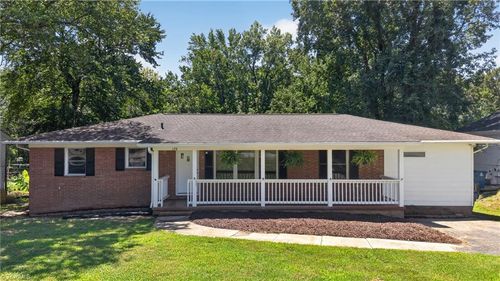 128 Englewood Drive, Archdale, NC, 27263 | Card Image