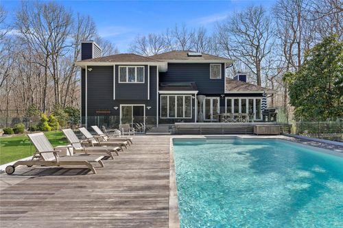 253 Northside Dr, Sag Harbor, NY, 11963-2021 | Card Image