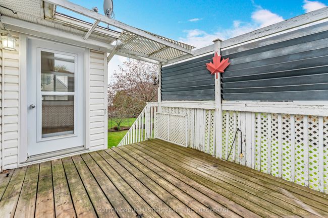 50 Davey Cres, House other with 4 bedrooms, 3 bathrooms and 4 parking in Amherstview ON | Image 34
