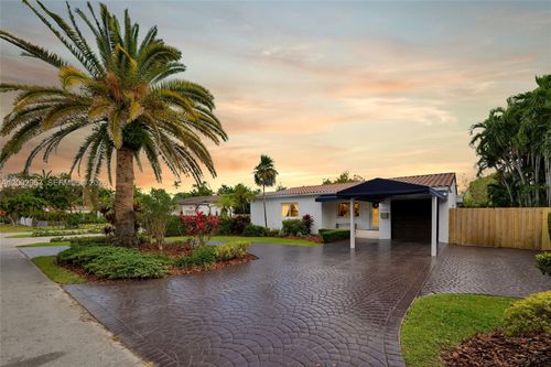 6134 Sw 28th St, Miami, FL, 33155-3110 | Card Image