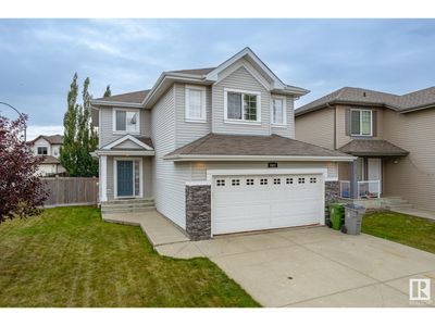 9507 103 Ave, House other with 3 bedrooms, 3 bathrooms and null parking in Morinville AB | Image 1