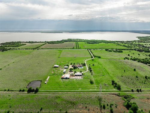 577 Polly Rd, Sunnyvale, TX, 75182-9422 | Card Image