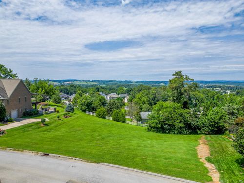 226 Sunset Ridge Ct, Gray, TN, 37615-4294 | Card Image