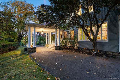 5 Trinity Pl, Cornwall, NY, 12518-7103 | Card Image