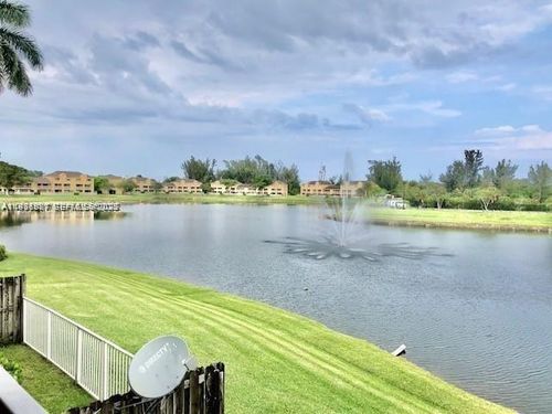 apt-32-5200 Nw 31st Ave, FORT LAUDERDALE, FL, 33309-2527 | Card Image