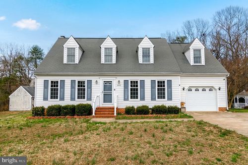 2009 White Lake Dr, FREDERICKSBURG, VA, 22407-1485 | Card Image