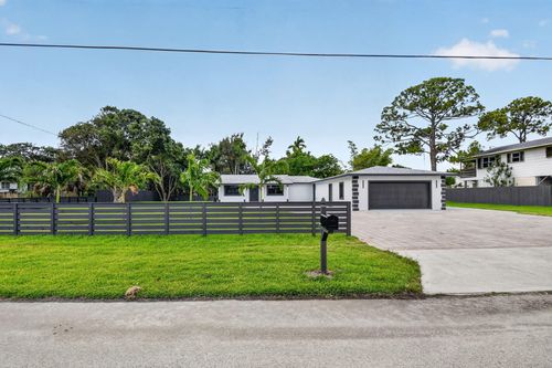 3192 Riddle Rd, West Palm Beach, FL, 33406-5035 | Card Image