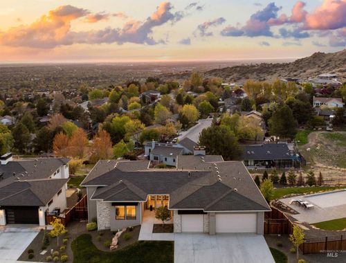 1805 S Satellite Way, Boise, ID, 83712-8597 | Card Image