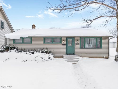 1208 Roslyn Ave Sw, Canton, OH, 44710-2028 | Card Image