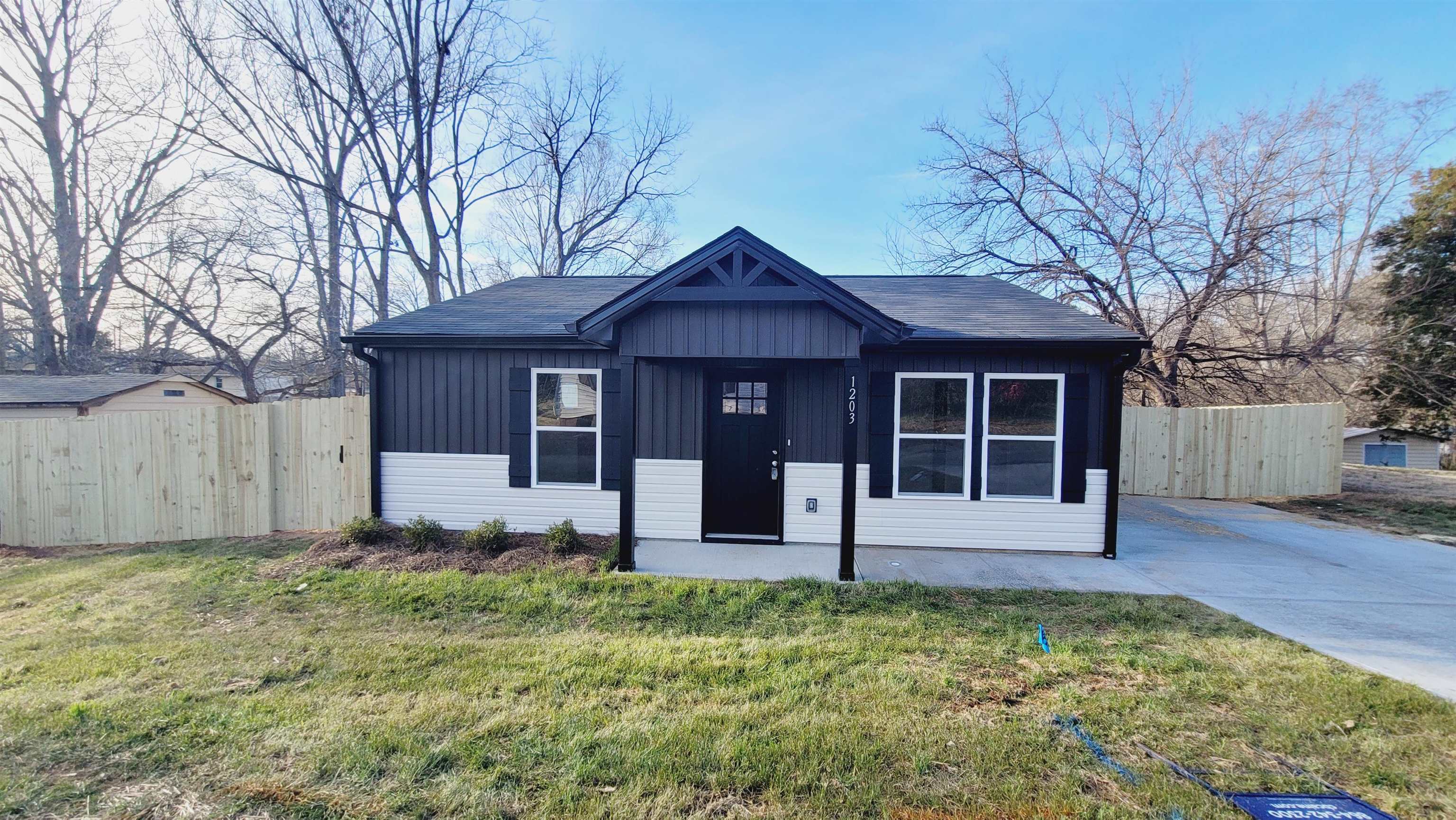 Granard St, Gaffney, SC 29341