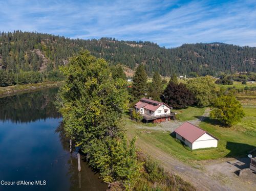 826 Riverdale Dr, St. Maries, ID, 83861-2310 | Card Image