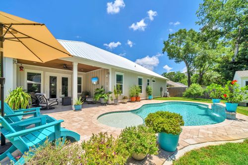 215 Ricker Ave, Santa Rosa Beach, FL, 32459-5551 | Card Image