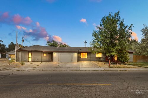 106 E 8th N, Mountain Home, ID, 83647-2106 | Card Image