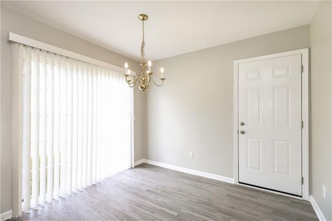 3885 Thornaby Cir, Home with 3 bedrooms, 3 bathrooms and null parking in Winston-Salem NC | Image 7