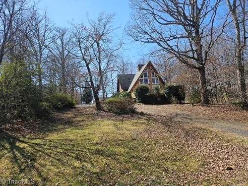 154 Malibu St, Eden, NC, 27288-7762 | Card Image