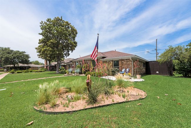 1405 Stonecrest Dr, House other with 4 bedrooms, 2 bathrooms and null parking in Richardson TX | Image 4